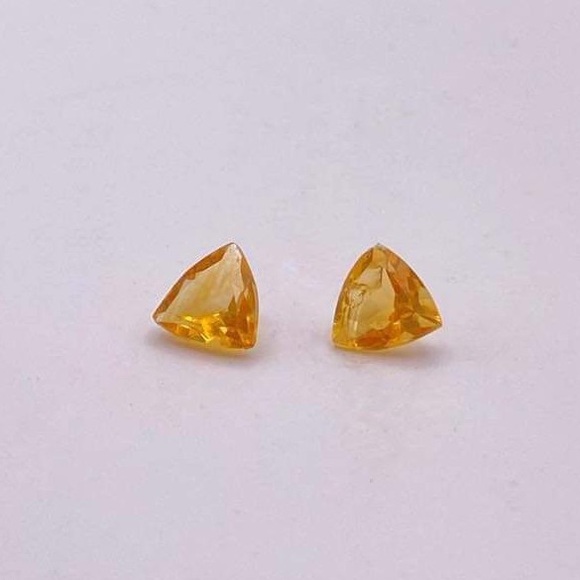 Trillion Cut Citrine Loose Stones - Picture 3 of 3